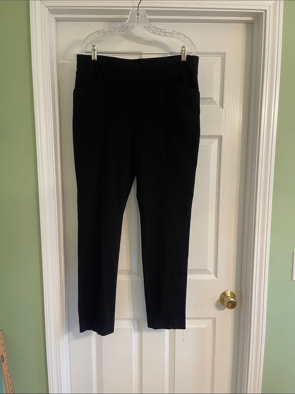 Chico's Fabulously Slimming Perfect Stretch black pants-Sz 14